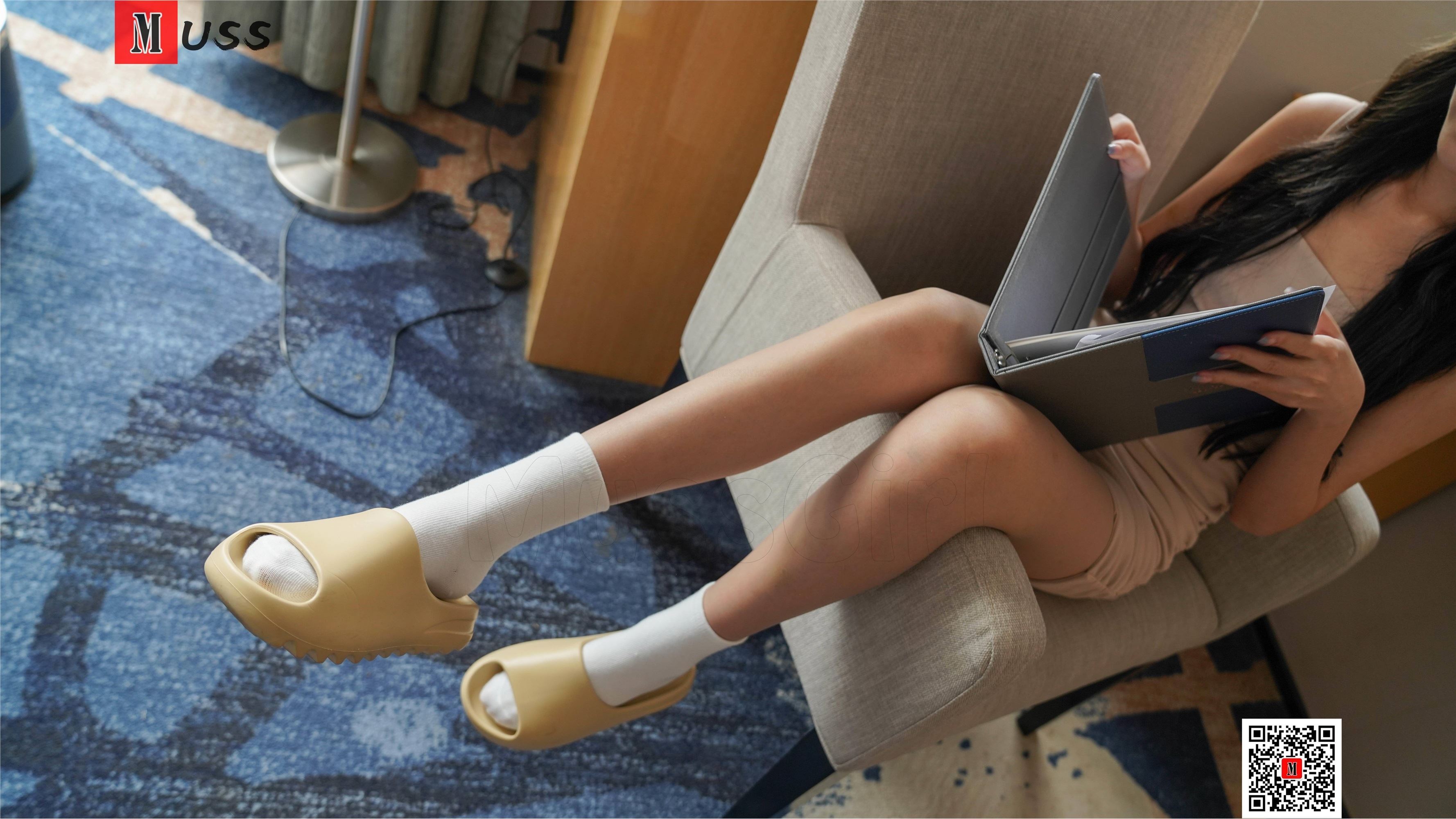 MussGirl慕丝女郎  NO.704 衣衣（上）